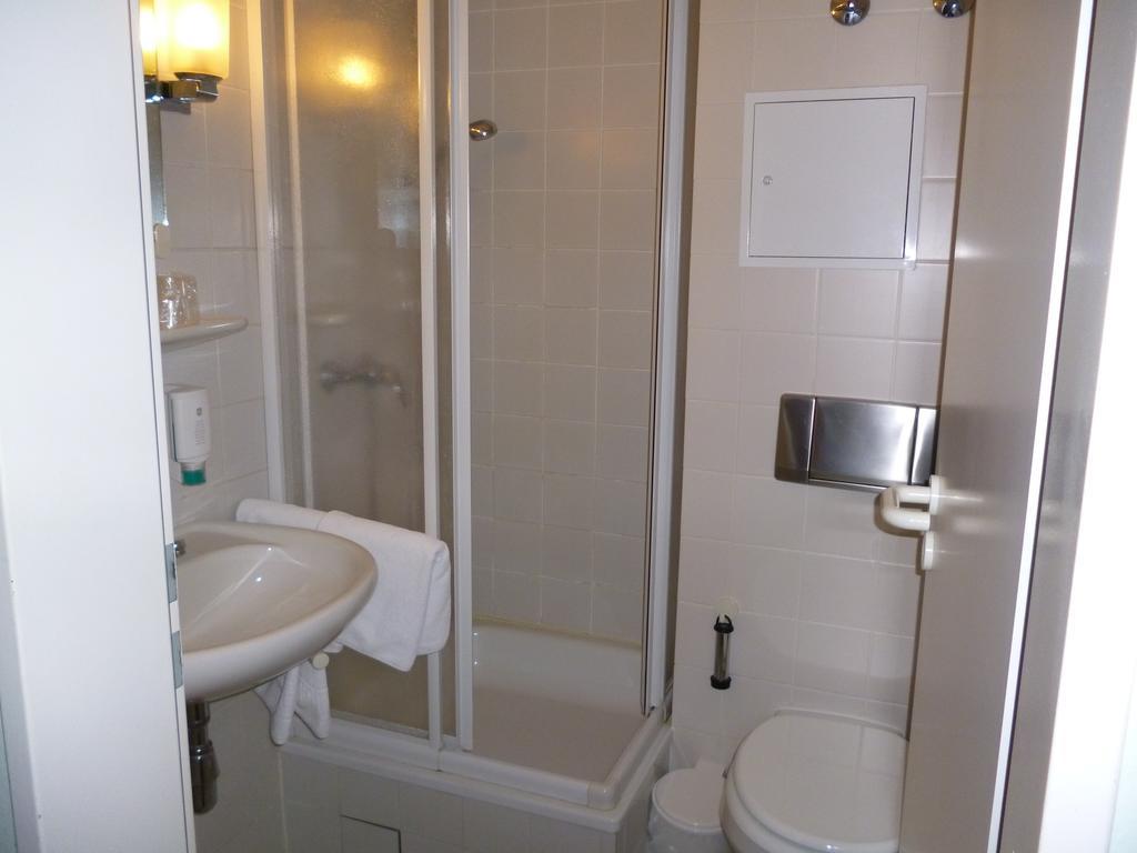 Hotel Brandenburg Koenigs Wusterhausen Phòng bức ảnh